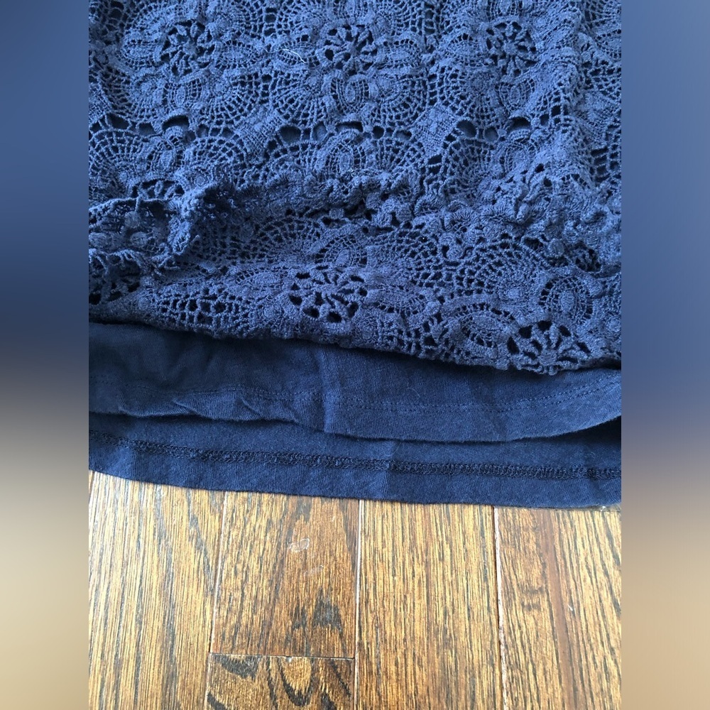 J. Crew Women’s S Navy Blue Floral Lace Front 3/4 Sleeved Cotton Crewneck Blouse - Picture 6 of 10